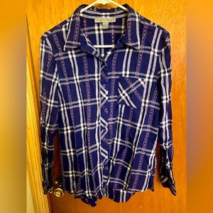 Confess collection blue white and gray plaid button down shirt in large